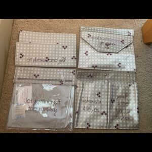 Thirty-One Jewell Bags for purse attachments